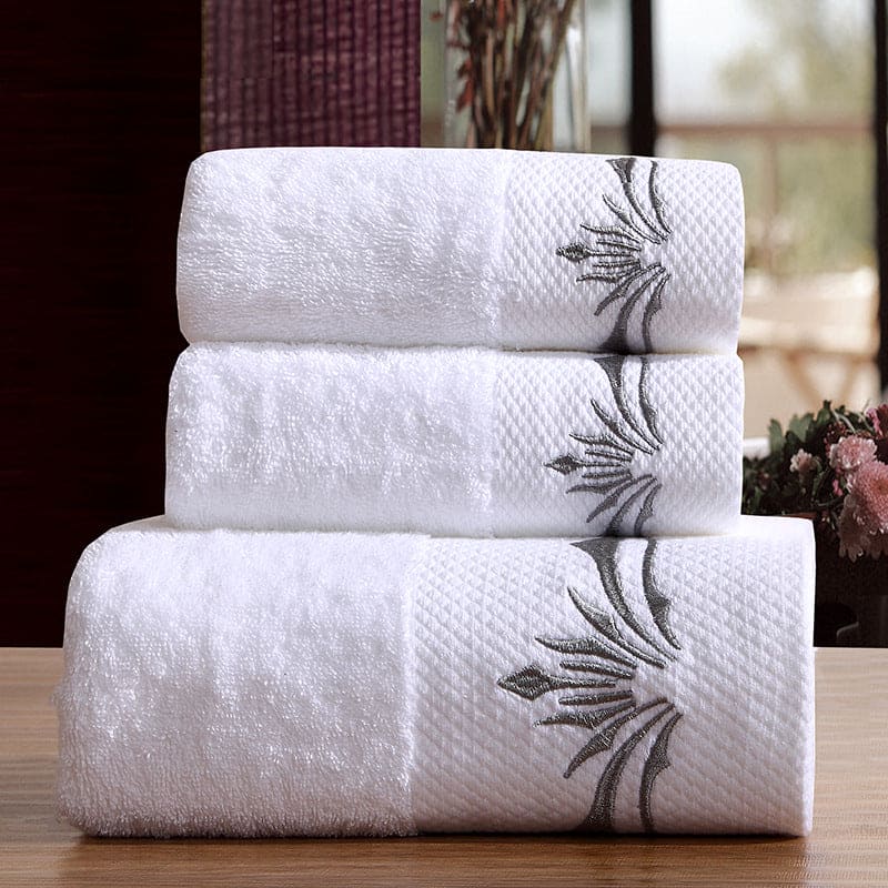 BASIC BATH TOWELS (FROM 20"40") (60 PCS/ PER CASE)