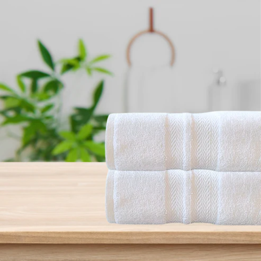 DELUXE BATH TOWELS WITH ULTIMATE SOFTNESS AND DURABILITY